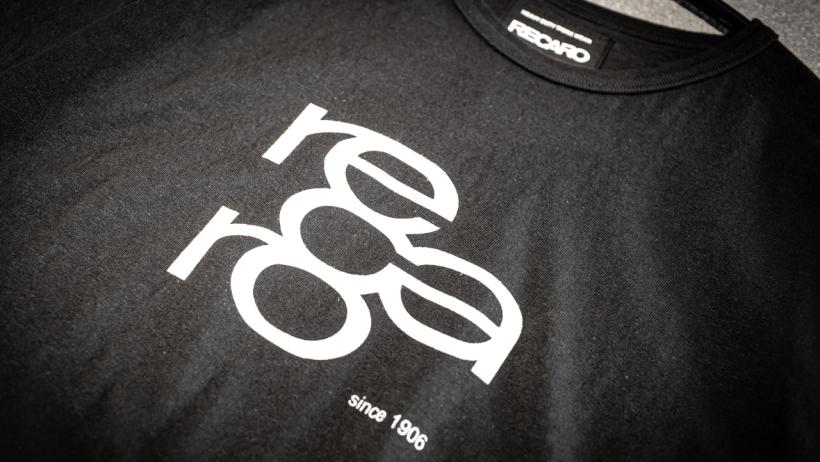 新品 DRY CREAN ONRY ビジュー レース サファリ リメイクTシャツ